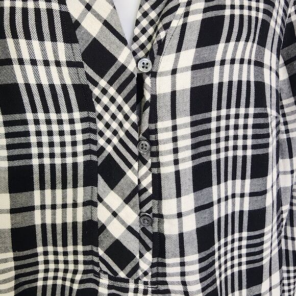Talbots Women Top Medium Black White Plaid Popover Split Neck Long Sleeve Blouse - Picture 3 of 13